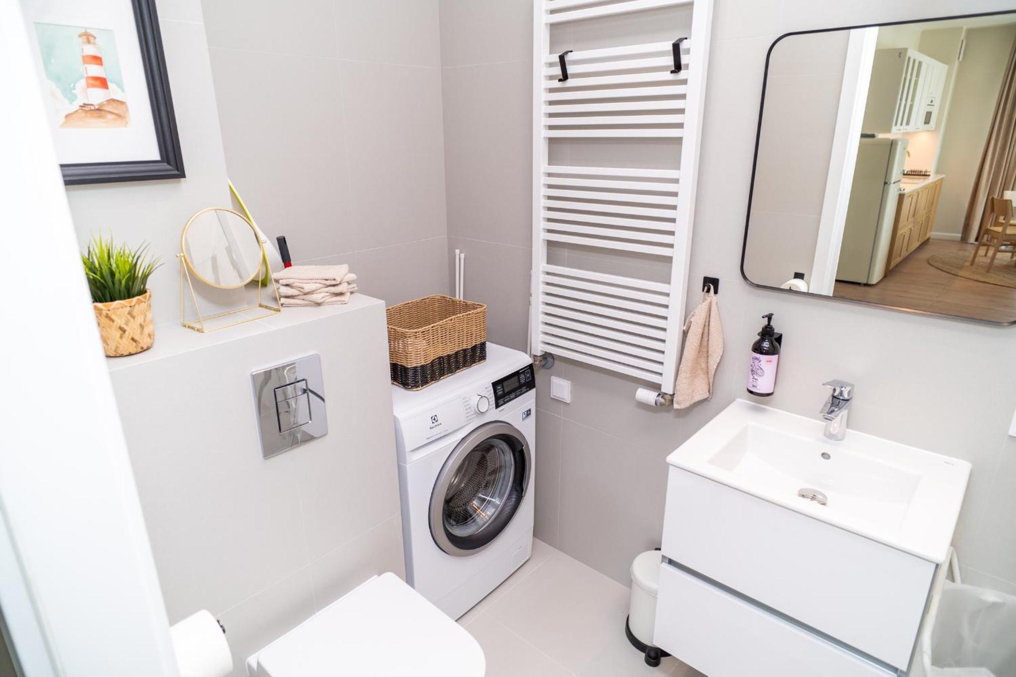 Apartament Amber & Calm Euronia เมียนซิดดรอแย ภายนอก รูปภาพ
