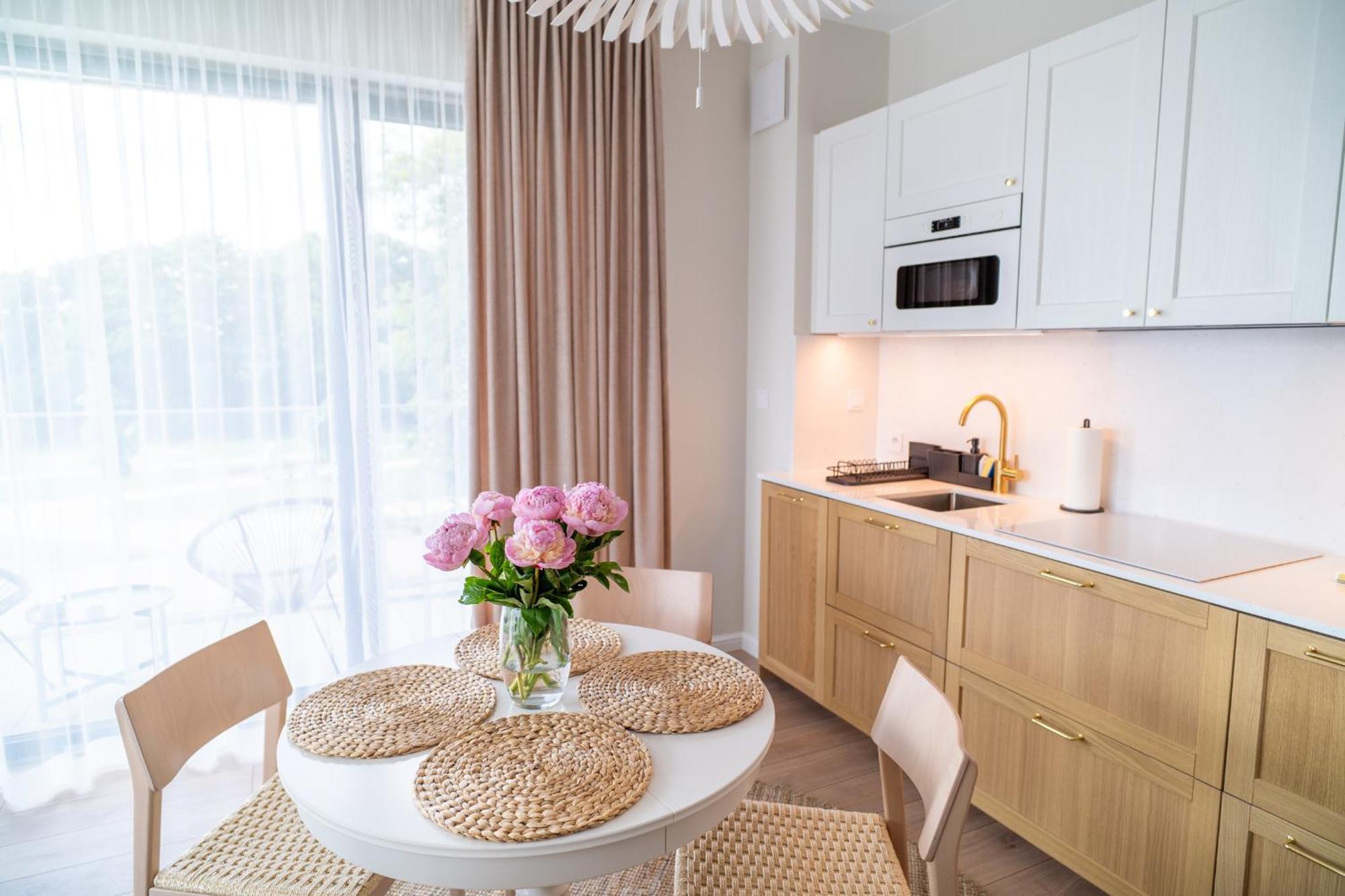 Apartament Amber & Calm Euronia เมียนซิดดรอแย ภายนอก รูปภาพ