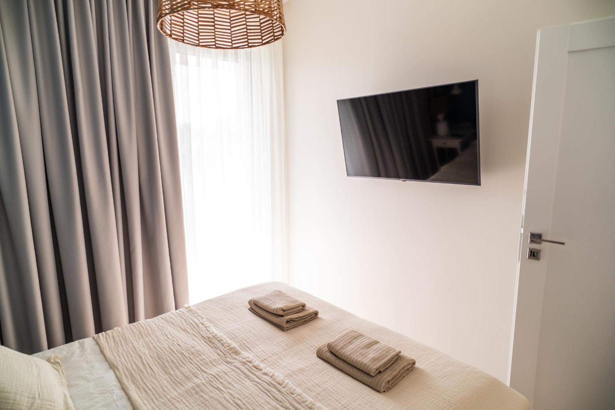 Apartament Amber & Calm Euronia เมียนซิดดรอแย ภายนอก รูปภาพ